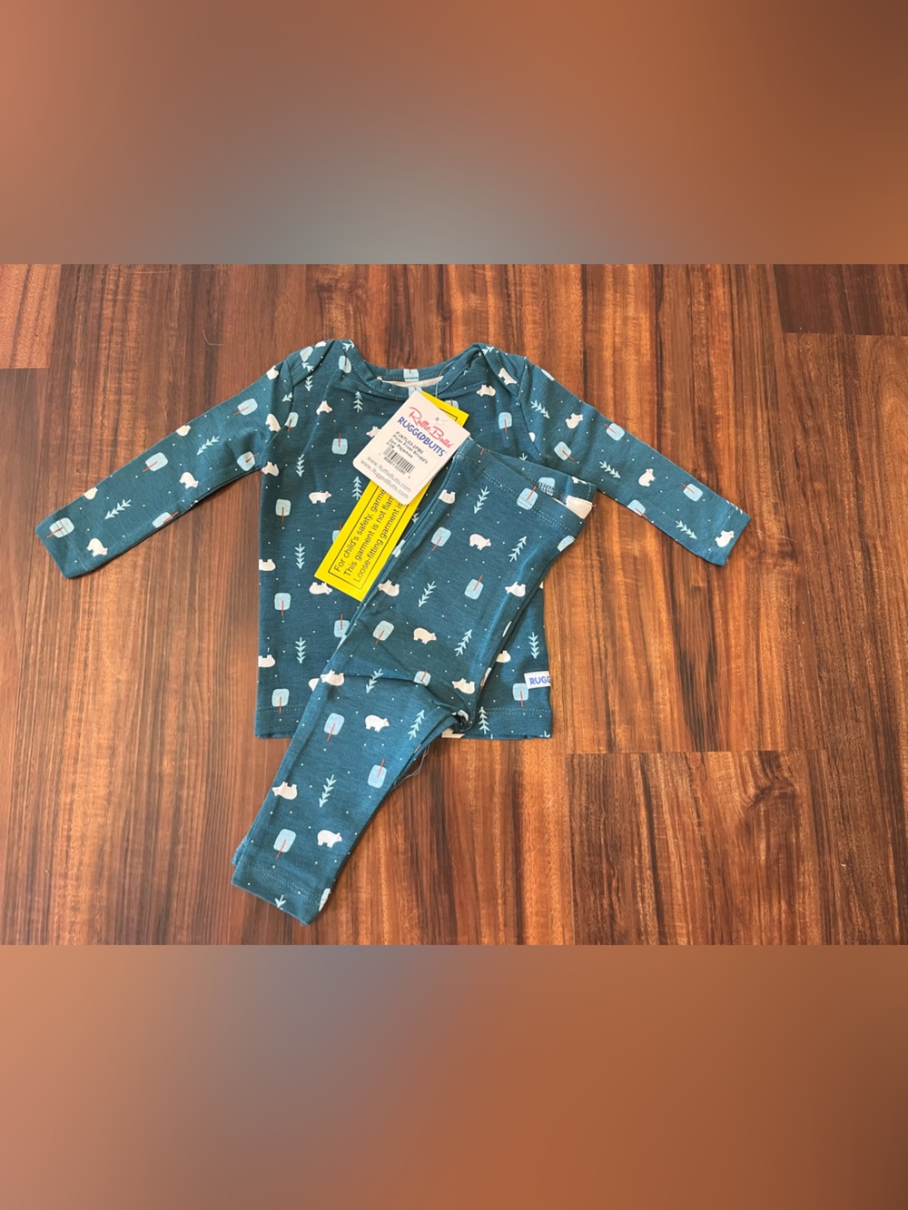 NWT RuggedButts Polar Frost Snuggle 2 Piece Pajamas 3-6M